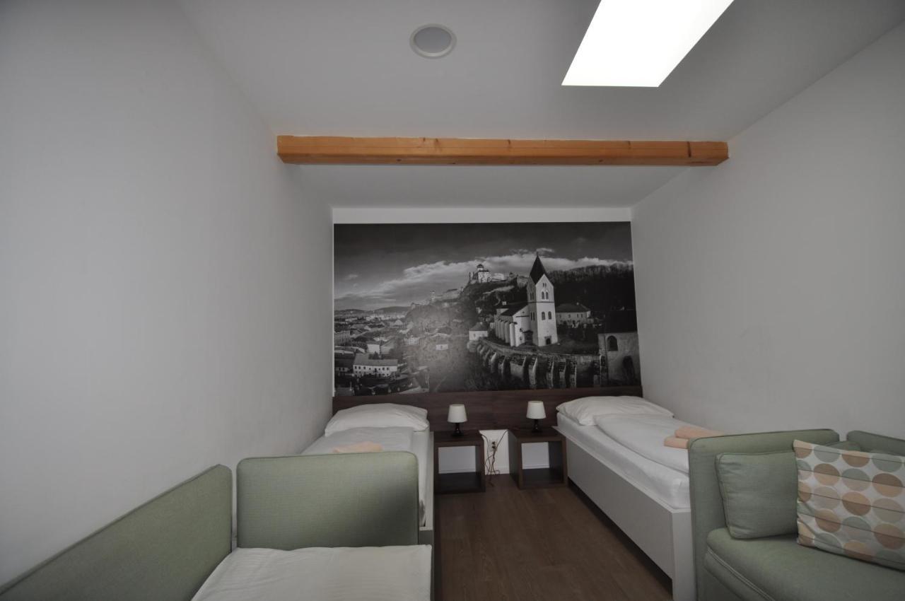 Penzion Arenaostrov Trenčín Esterno foto
